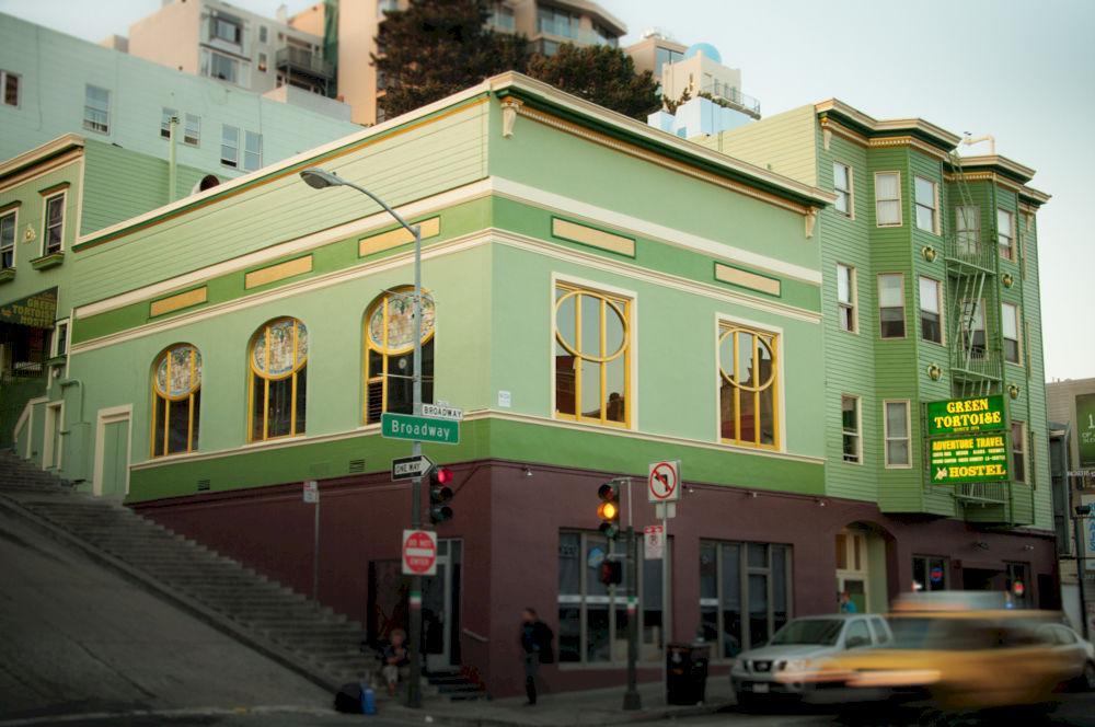 Green Tortoise Hostel San Francisco Exterior photo